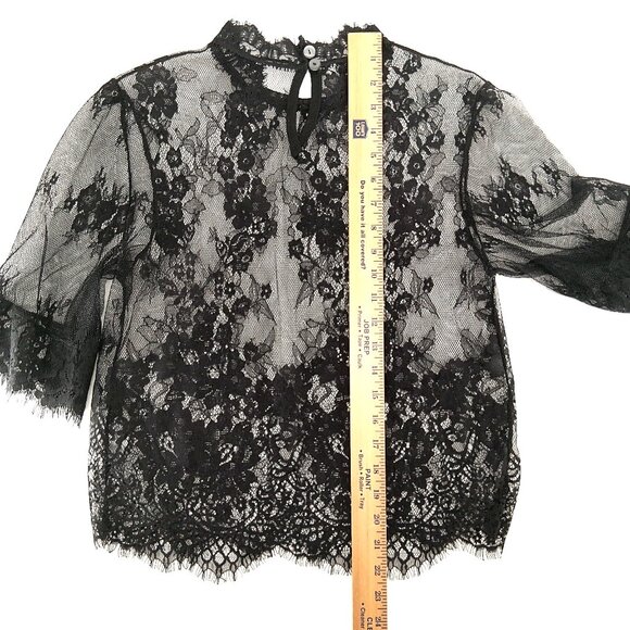 Black Sheer Floral Lace Top Mock Neck Eyelash Hem Keyhole Back Short Sleeve SZ L - Picture 8 of 8